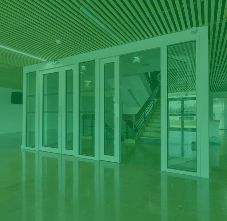 Slide pour la réalisation suivante L'Ecole Centrale de Lyon sur la page d'accueil de la Miroiterie du Rhône