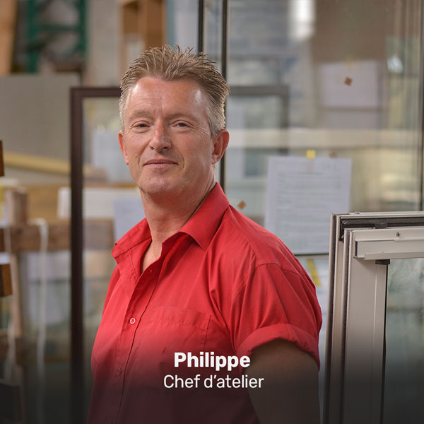 Philippe, chef d'atelier à la Miroiterie du Rhône